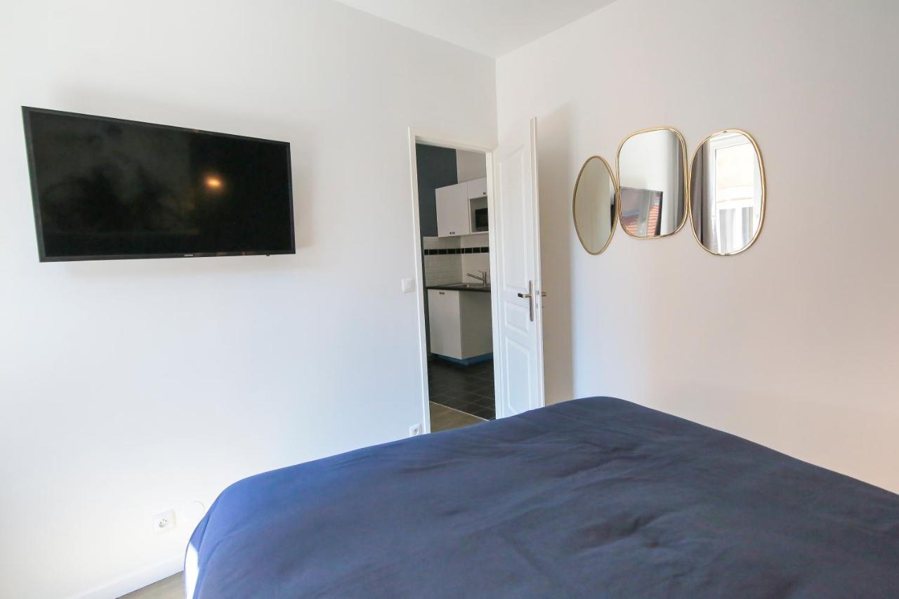 Le Rétro, T2 Hypercentre Chic Et Cosy, Wifi Par Sovalfi * Saint-Etienne (Loire)